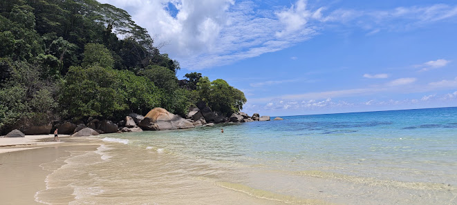 Anantara Maia Seychelles Villas overwater villa 2