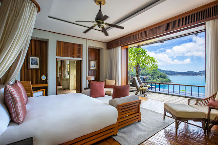 Anantara Maia Seychelles Villas overwater villa 4