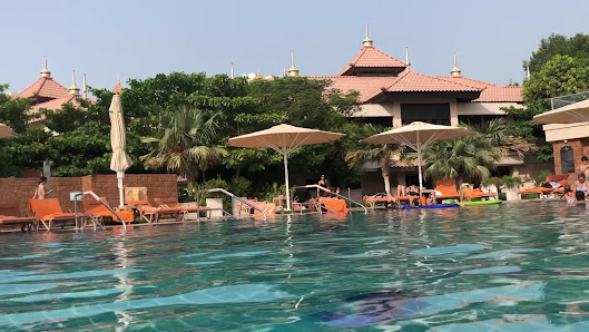 Anantara The Palm Dubai Resort overwater villa 5