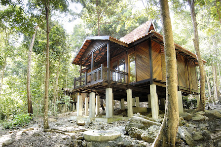 Berjaya Langkawi Resort overwater villa — lagoon