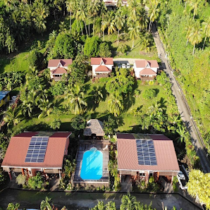 Bora Bora Holiday's Lodge & Villa overwater villa — lagoon