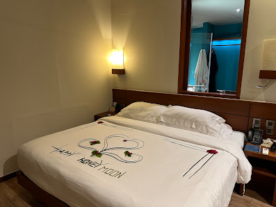 Centara Ras Fushi Resort overwater villa — aerial
