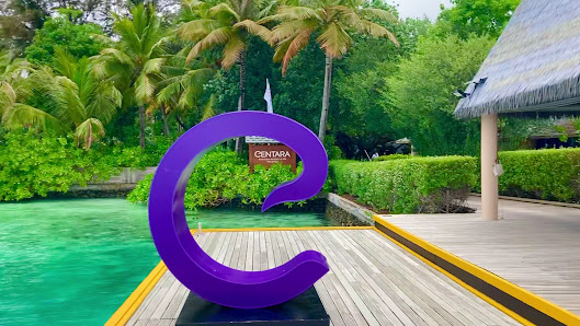 Centara Ras Fushi Resort overwater villa 5