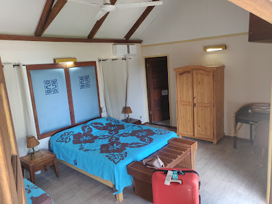 Chez Nono Bora Bora Lodge overwater villa 4