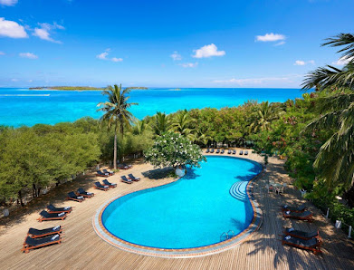 Cinnamon Dhonveli Maldives overwater villa — lagoon