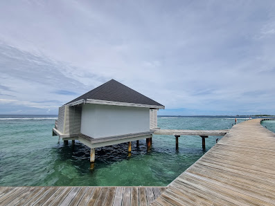 Cinnamon Dhonveli Maldives overwater villa 5