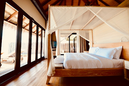 COMO Maalifushi, The Maldives overwater villa — lagoon