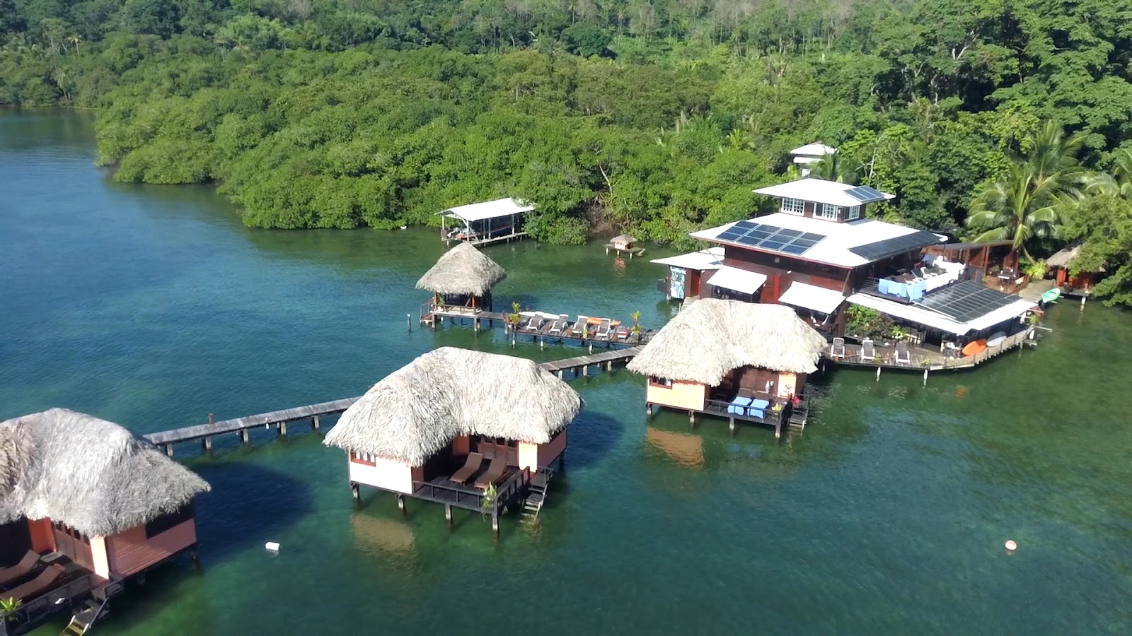 Eclypse de Mar Acqua Lodge overwater villa — aerial