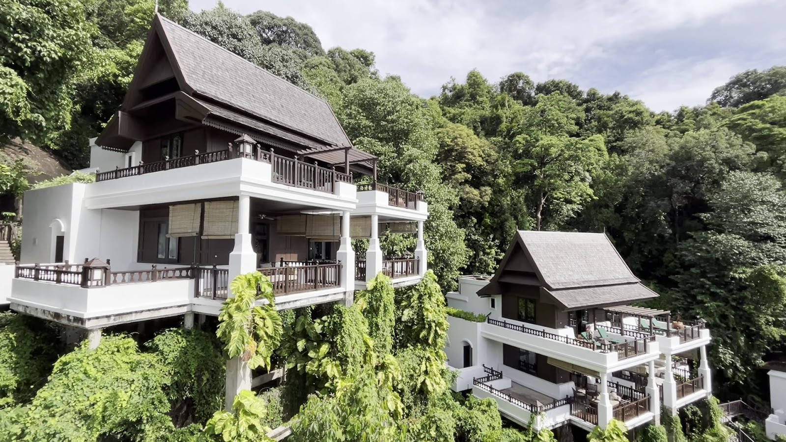 Pangkor Laut Resort overwater villa — lagoon