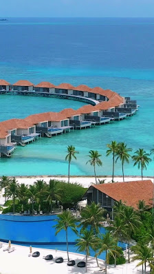 Radisson Blu Resort, Maldives overwater villa — deck