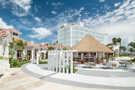 Sandals Dunn's River overwater villa — lagoon