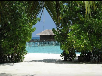 Sheraton Maldives Full Moon Resort & Spa overwater accommodation
