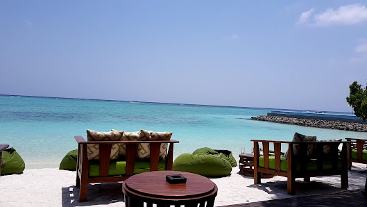 Summer Island Maldives overwater villa — deck