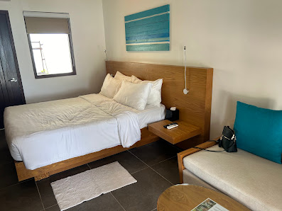 Summer Island Maldives overwater villa 4