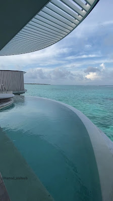 The Ritz-Carlton Maldives, Fari Islands overwater villa — deck
