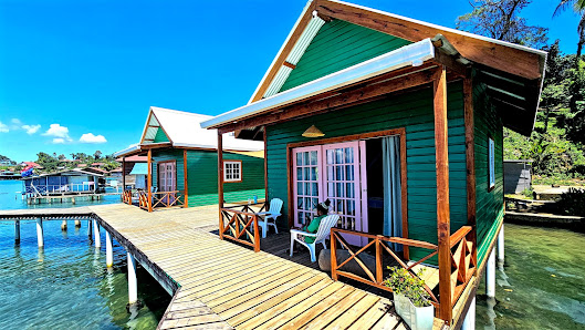The Sea Monkey Overwater Bungalows and Restaurant Bocas del Toro overwater villa — lagoon