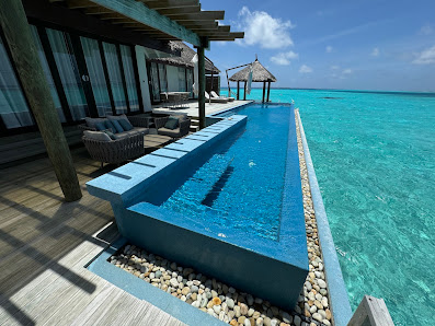 Water Suite, Velassaru, Maldives overwater villa 5